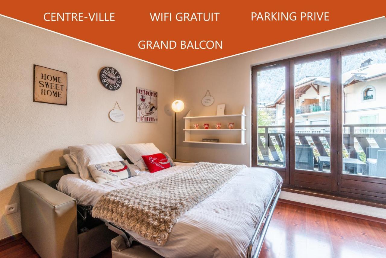 Vue Brevent Sublime En Centre Ville Avec Parking Prive Chamonix Exterior foto
